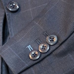 GORGEOUS Luxury Blazer Navy Windowpane Italian Cloth